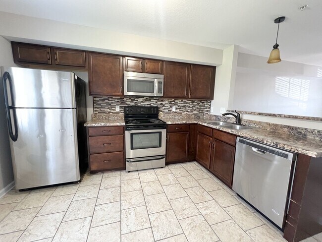 Building Photo - 1604 Railton Ct