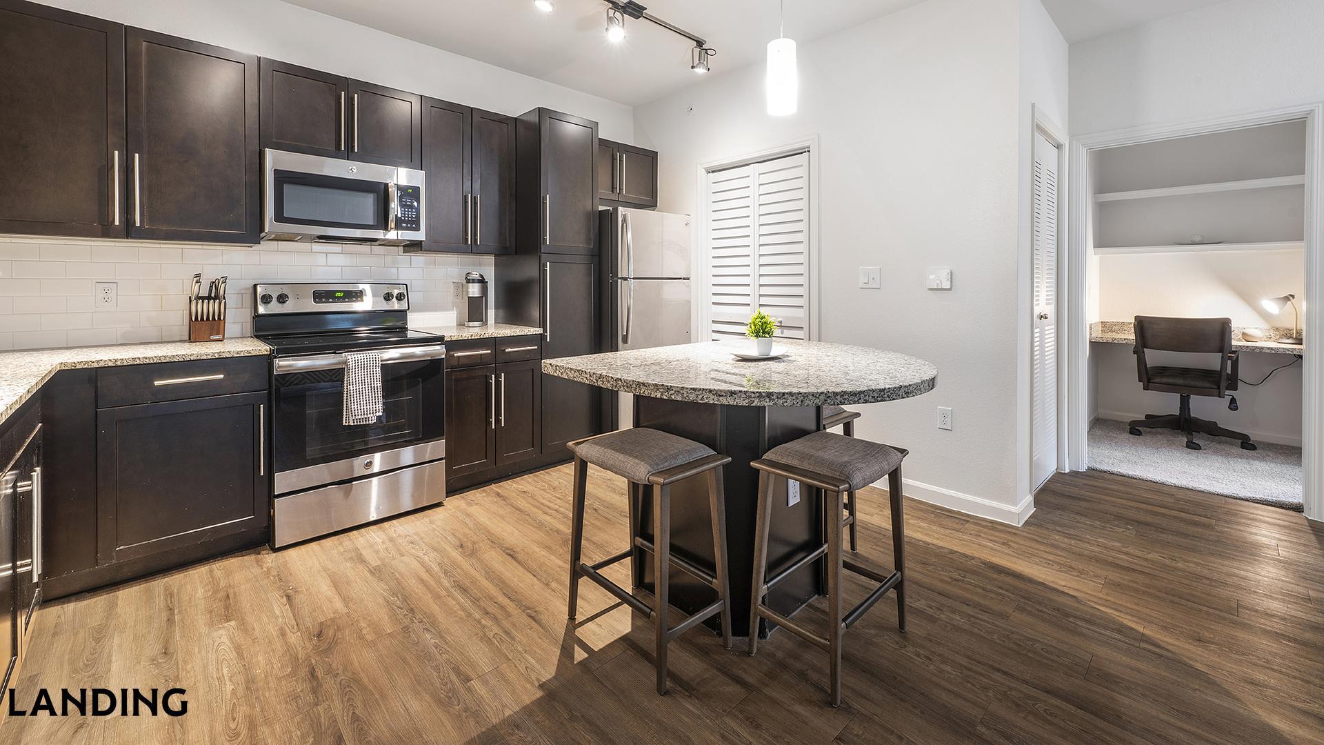 Building Photo - 12700 Ridgeline Blvd