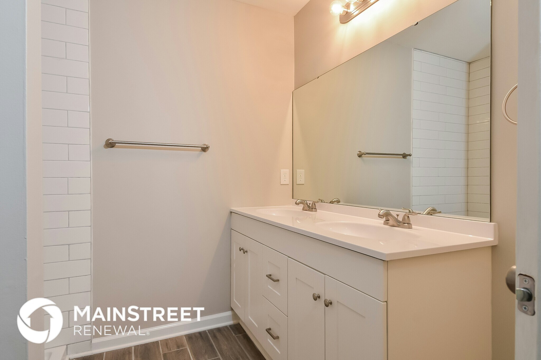 Building Photo - 6073 Birkdale Dr