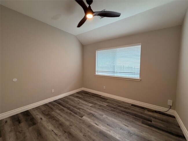 Building Photo - 5011 Wood Duck Ct