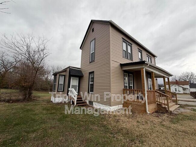 Building Photo - 307 State Hwy 47