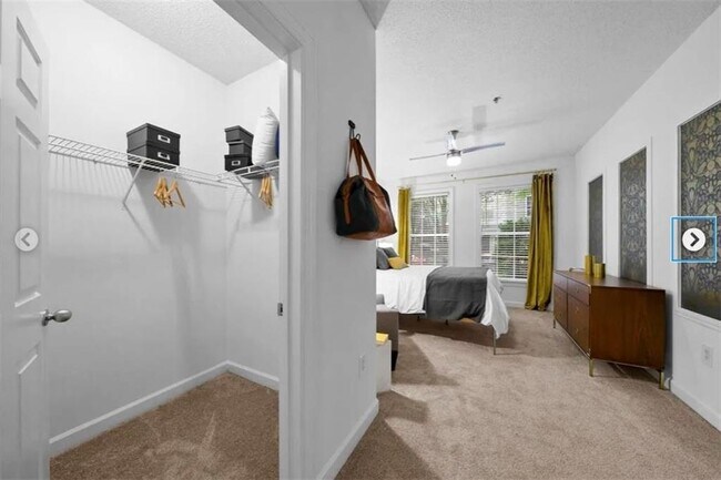 Building Photo - 350 Perimeter N Ctr