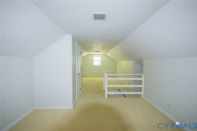 Building Photo - 13921 Whitechapel Rd