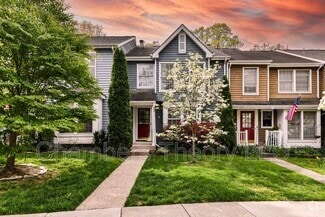 Building Photo - 1549 Twisted Oak Dr
