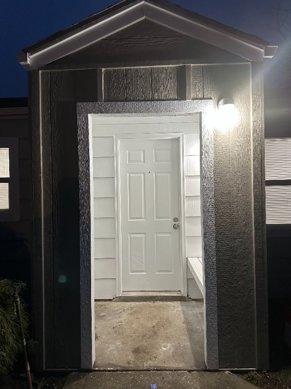 Building Photo - 4975 Breanna Ln NE