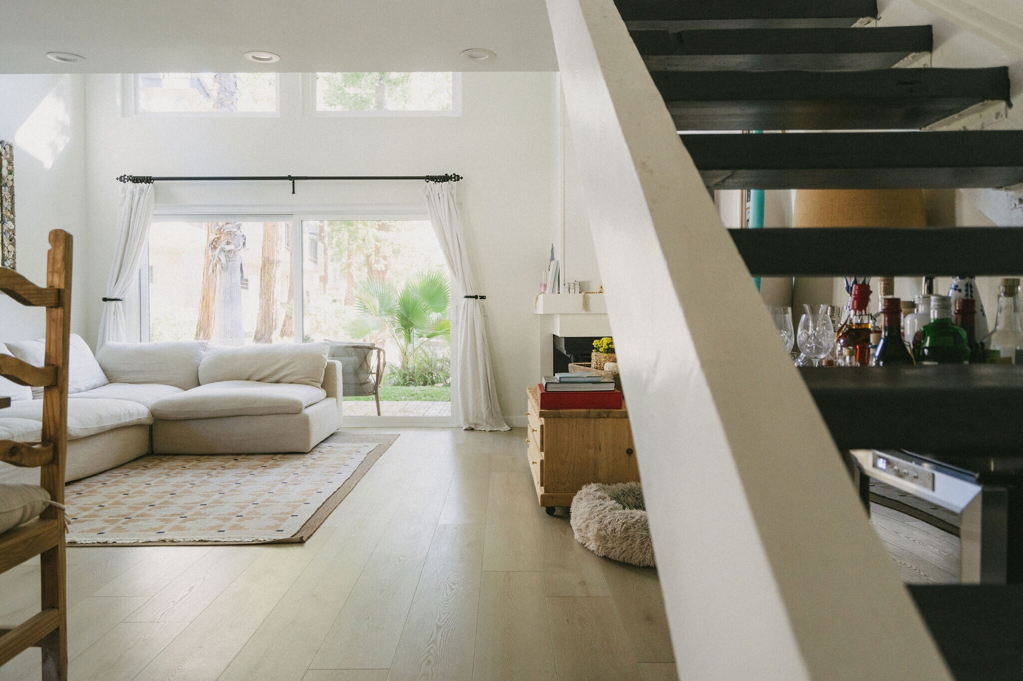 Building Photo - 5716 Skyview Way