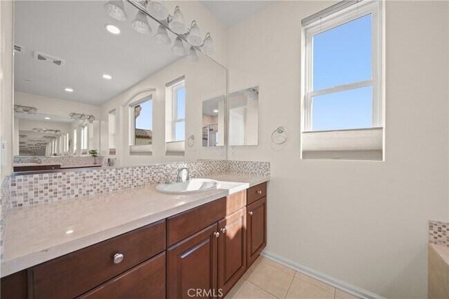 Building Photo - 11662 N Ricasoli Way