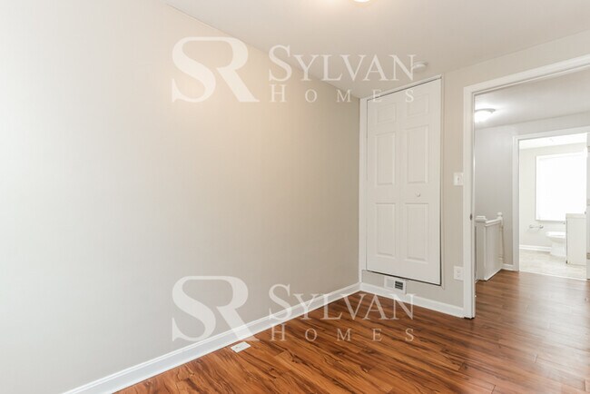 Building Photo - Carve Out a Great Life Here!