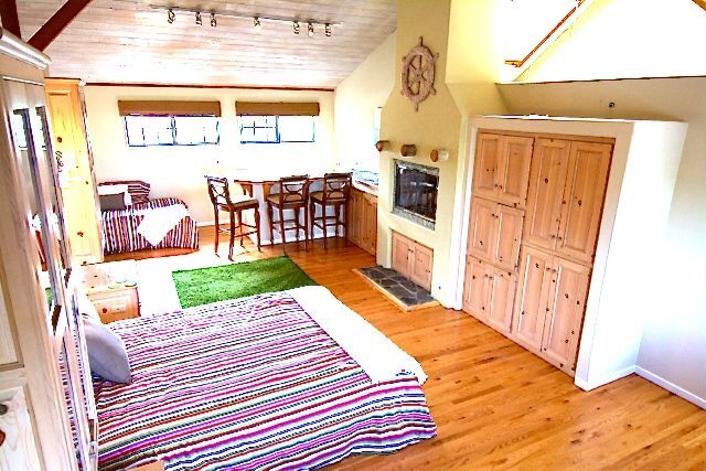 Building Photo - 416 Virginia St