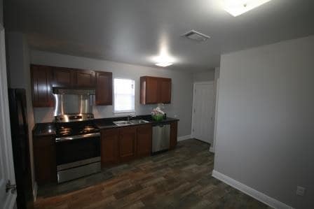 Kitchen - 1720 Huey P Long Ave