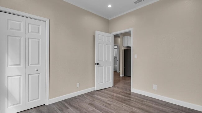 Building Photo - Downtown San Jose- beautifully renovated 3 bed/2 bath house with central heating and A/C