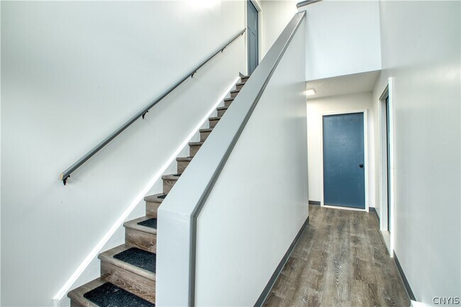 Building Photo - 37389 Bald Rock Rd