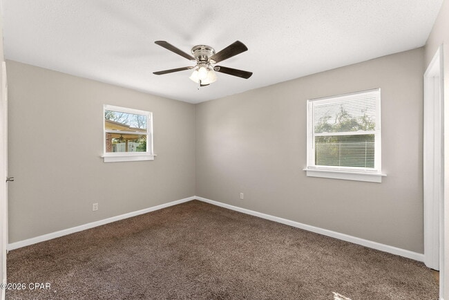 Building Photo - 2004 Greenbriar Blvd