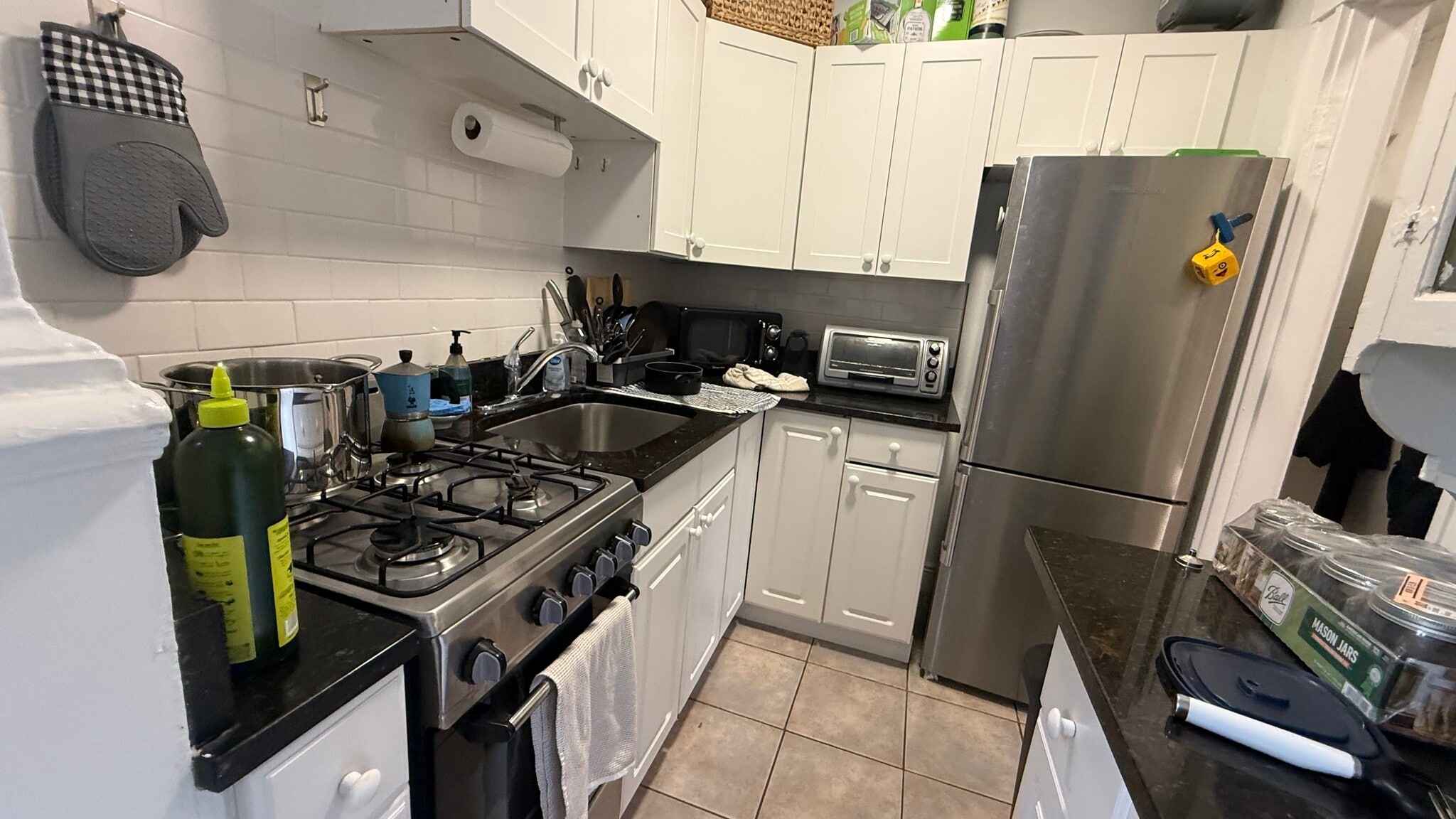 Building Photo - 199 Park Dr