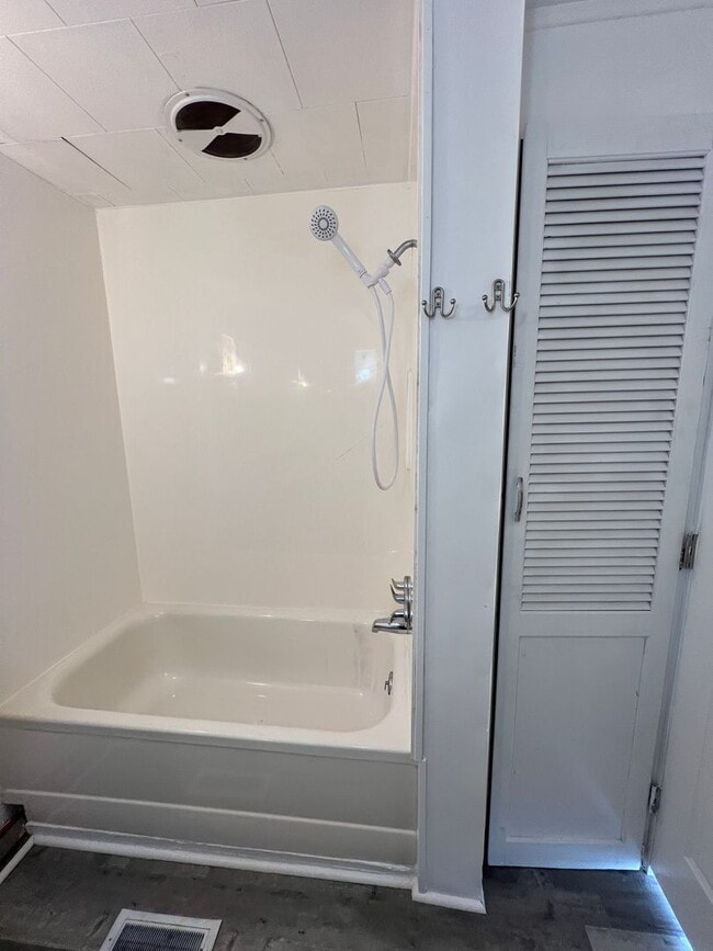 Building Photo - Affordable home in Snowflake