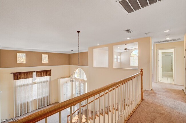 Building Photo - 2544 Kinnard Ave