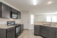 Building Photo - 8638 Doris Oaks Cir