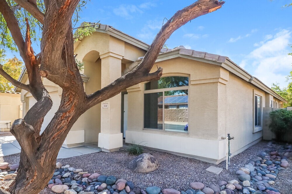 Building Photo - 3108 S 92nd Dr