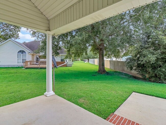 Building Photo - 4 Bed/2 Bathroom Home in Richmond Place