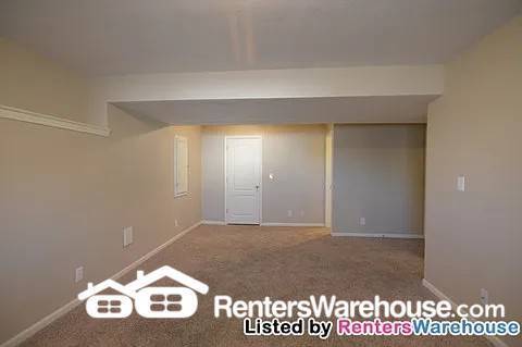 Building Photo - 4 Bed 3 Bath For Rent In Kearney! Availabl...