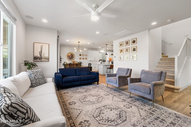 Building Photo - 21927 N 31st Pl