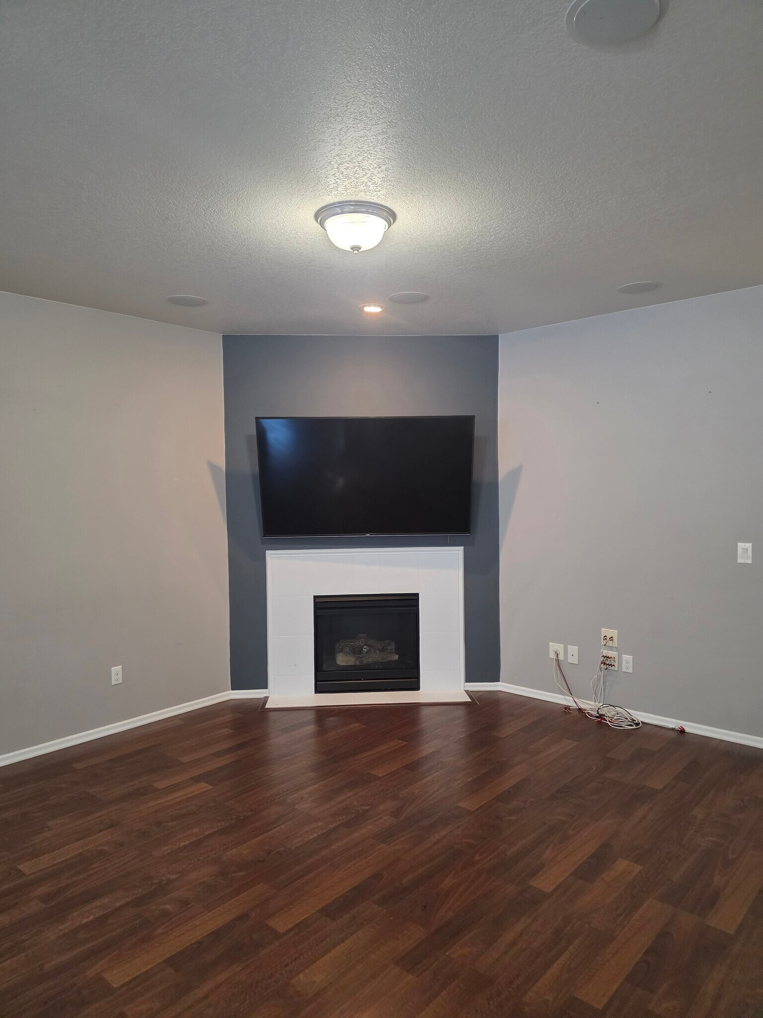 Building Photo - 15493 SE Eckert Ln