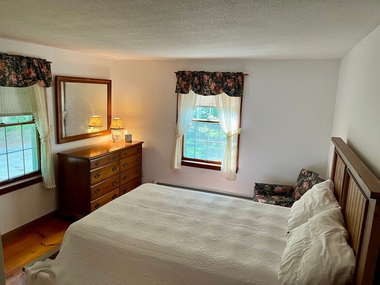 Building Photo - 75 S Rd