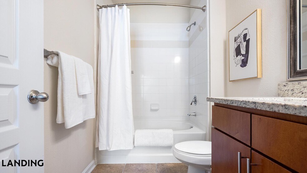 Building Photo - 10051 Perimeter Station Dr