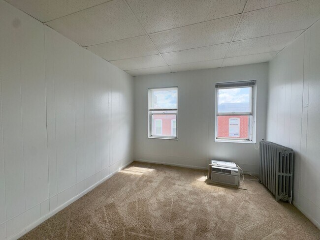 Building Photo - Charming 2BR/1BA Townhome in Canton/Upper Fells, Baltimore, MD!