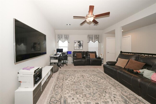 Building Photo - 7303 Kingbird Cv Ct