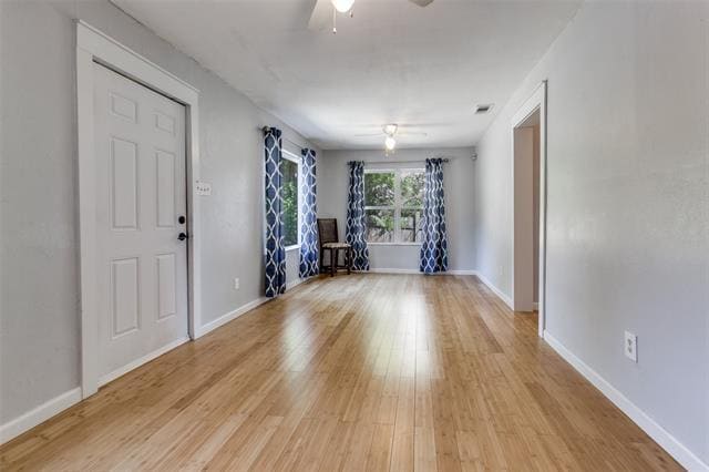 Building Photo - 8910 San Leandro Dr