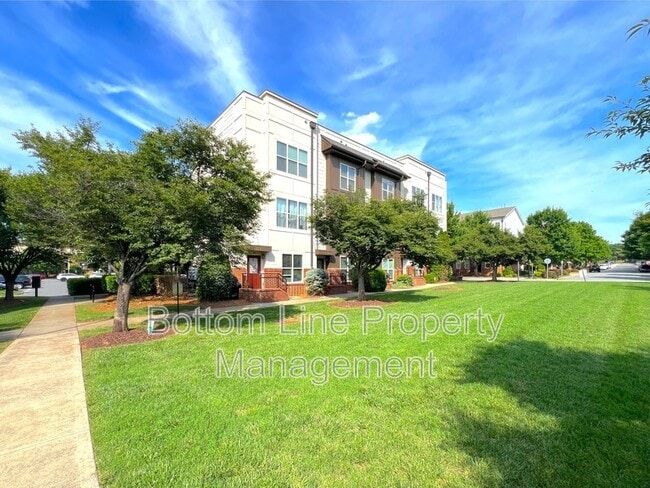 Building Photo - 841 Seigle Point Dr