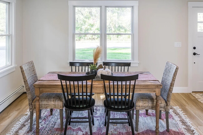 Building Photo - 126 Twin Hill Rd