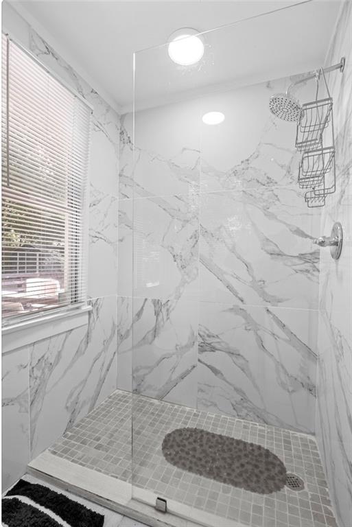 Building Photo - 1738 Duke Rd