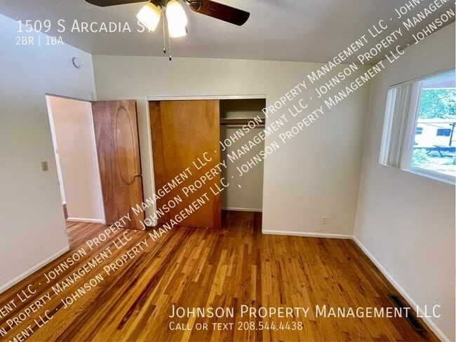 Building Photo - 1509 S Arcadia St