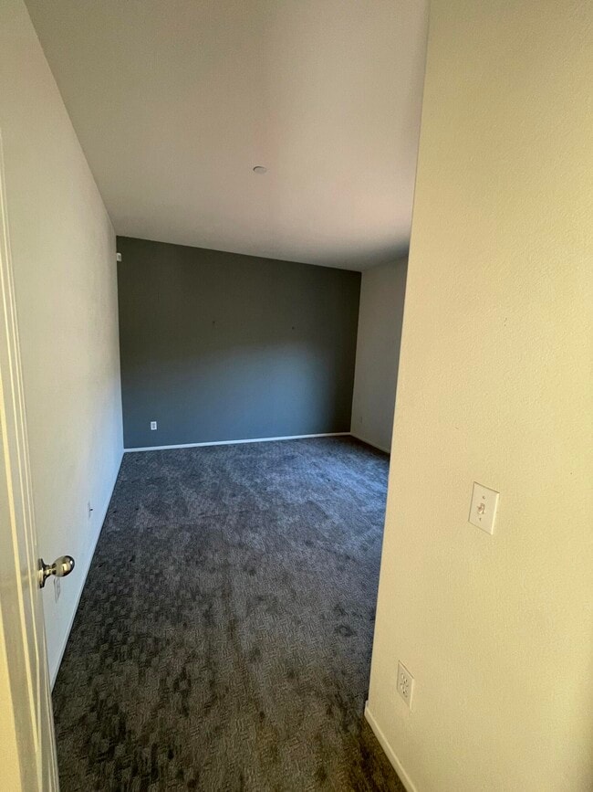 Building Photo - 1122 Oro Ridge