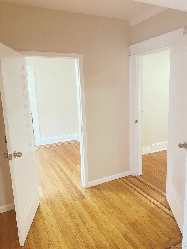 Building Photo - 832 Calhoun Ave