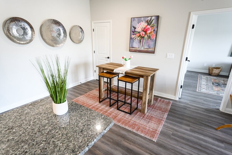 Plum Ridge Apartments 8500 Westmont Dr Sellersburg IN 47172