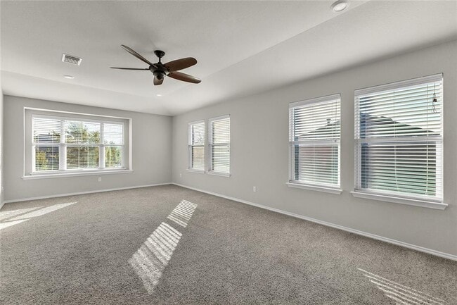 Building Photo - 709 Vaughn St