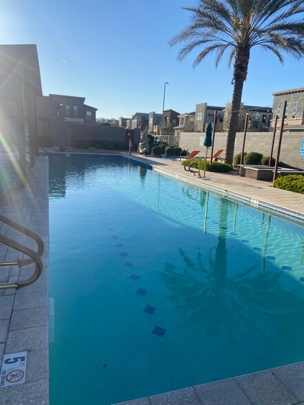 pool - 1326 N Zane Dr