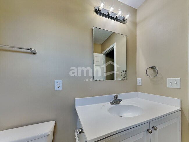 Building Photo - 5490 Appaloosa Cir