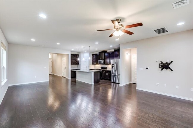 Building Photo - 14104 McCoy Lp