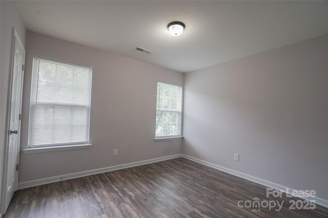 Building Photo - 4907 Morningwood Dr