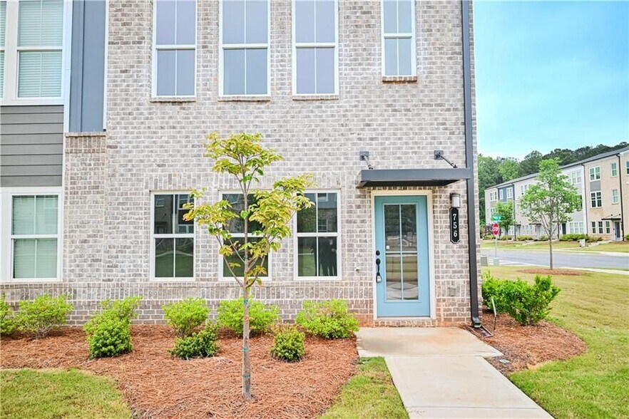 Building Photo - 756 Payton Ln