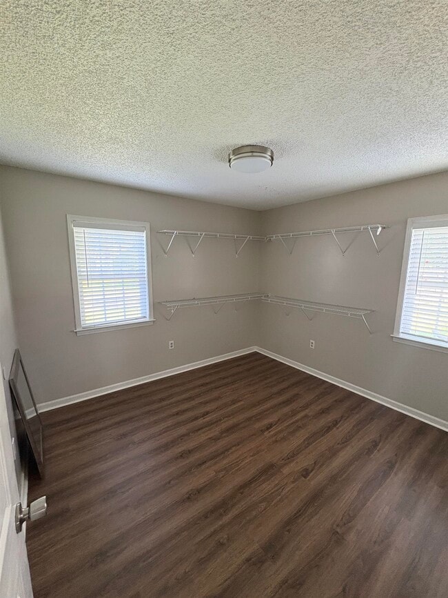 Building Photo - 1150 Tararidge Dr