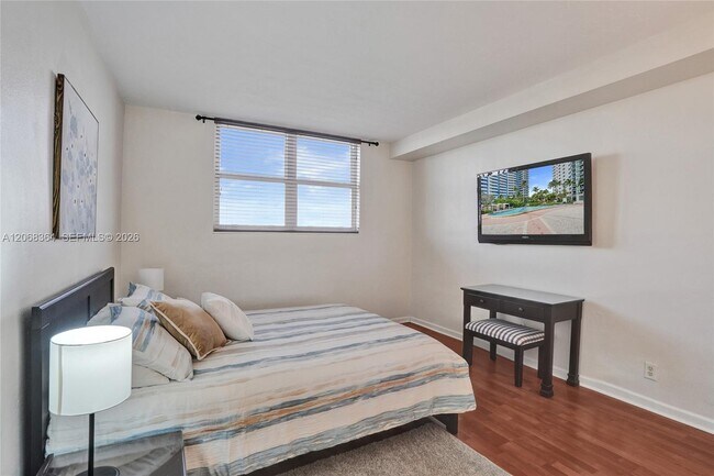Building Photo - 3000 S Ocean Dr