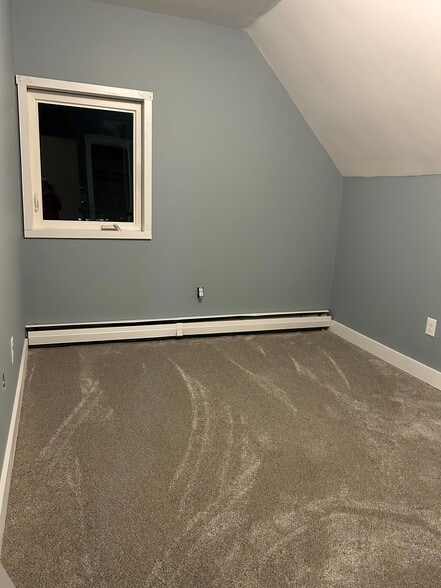 Building Photo - 138 Emery St