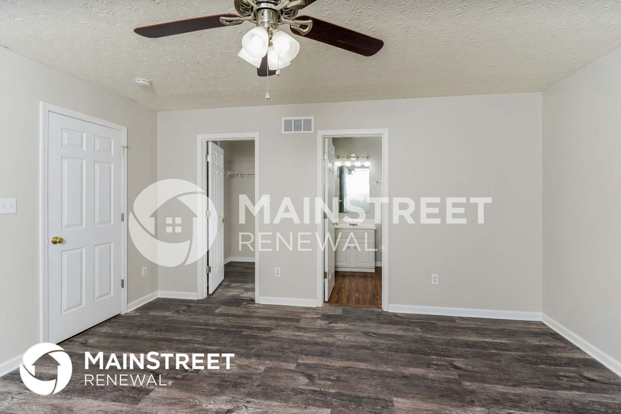 Building Photo - 9805 River Trail Dr