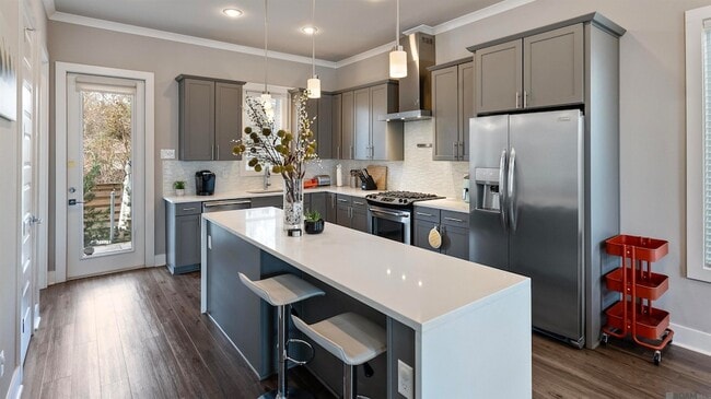 Building Photo - 7072 Kodiak Dr