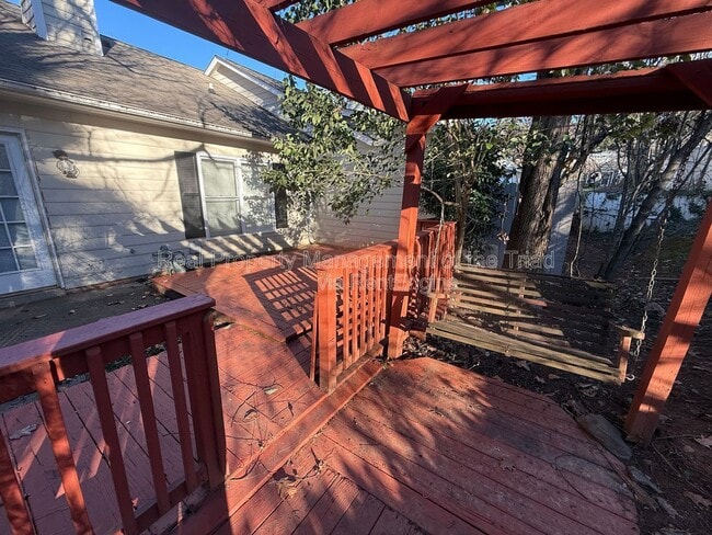 Building Photo - 1319 Glen Raven Ct